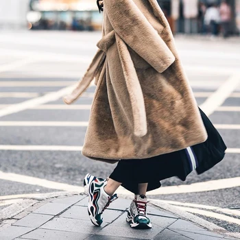 

New color matching leather platform muffin shoes in early spring 2020