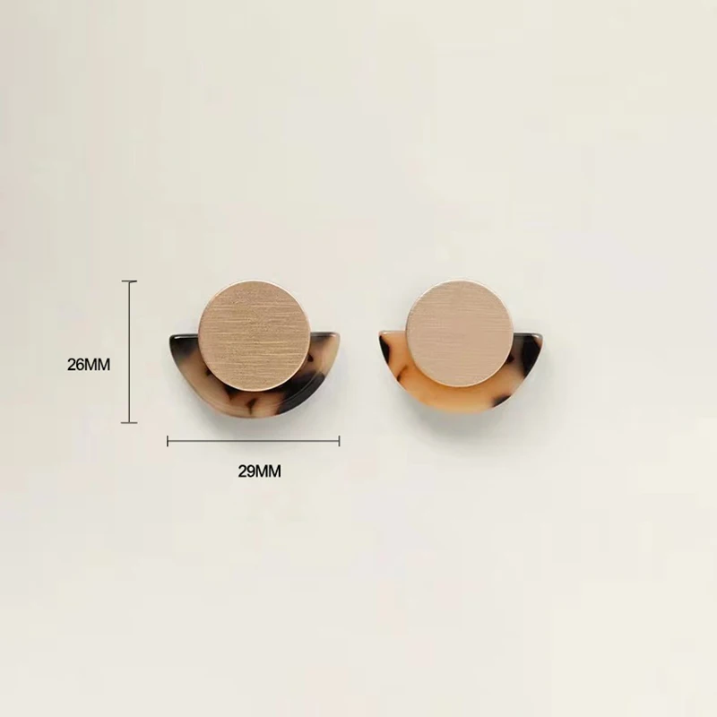 

Geometric Semicircular Tortoiseshell Earrings for Women Gold Alloy Brushed Acetate Plate Stud Earrings Bohemian Fashion Jewelry