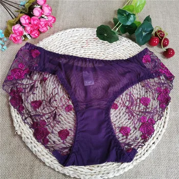 

Women Briefs Lovely Girl Sexy Dot Female Underwear Women Lace Ruffles Women's Candy Color Panties Love shape Panties