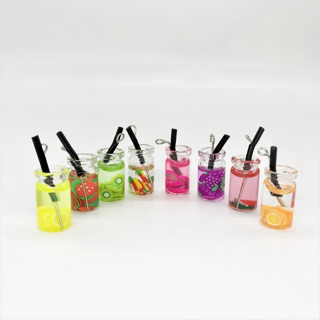8pcs Dollhouse Miniature Food Mini Resin Fruit Bottle Simulation Drinks Model Toys Fruit Drink Play Dollhouse Dolls Accessories