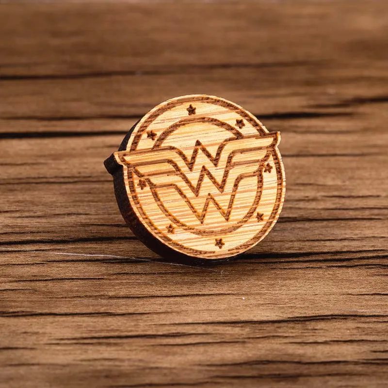 Hfarich маска Мстителей Wonder Woman Капитан Америка Привет арбуз деревянная брошь булавки на лацкане для детей женщин мужчин Рождественский подарок - Окраска металла: 40