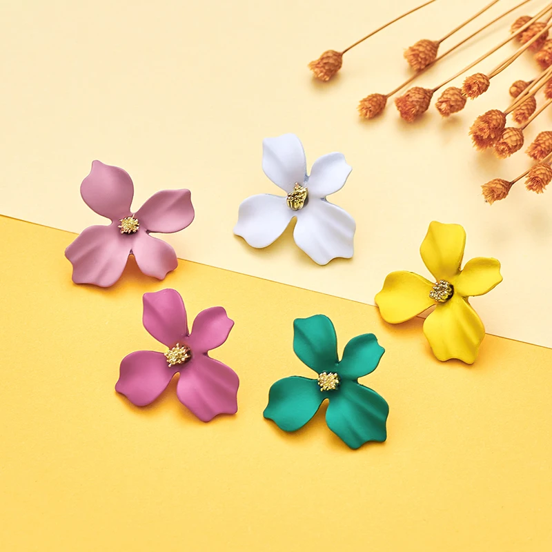 SHUANGR Sweet Jewelry Spray Paint Stud Earrings Flower Earrings Statement Trendy Brincos Gift for Girls Gift Pendientes