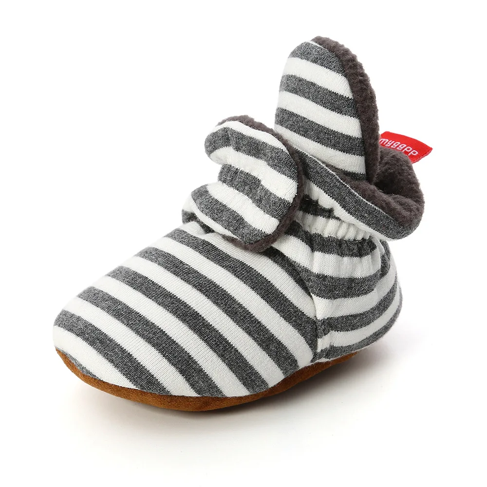Темно-серый Осенне-зимняя детская обувь хлопок плюс бархат утолщаются полосатые теплые носки обувь для маленьких девочек мальчиков противоскользящая мягкая подошва обувь для кроватки - Цвет: Темно-серый
