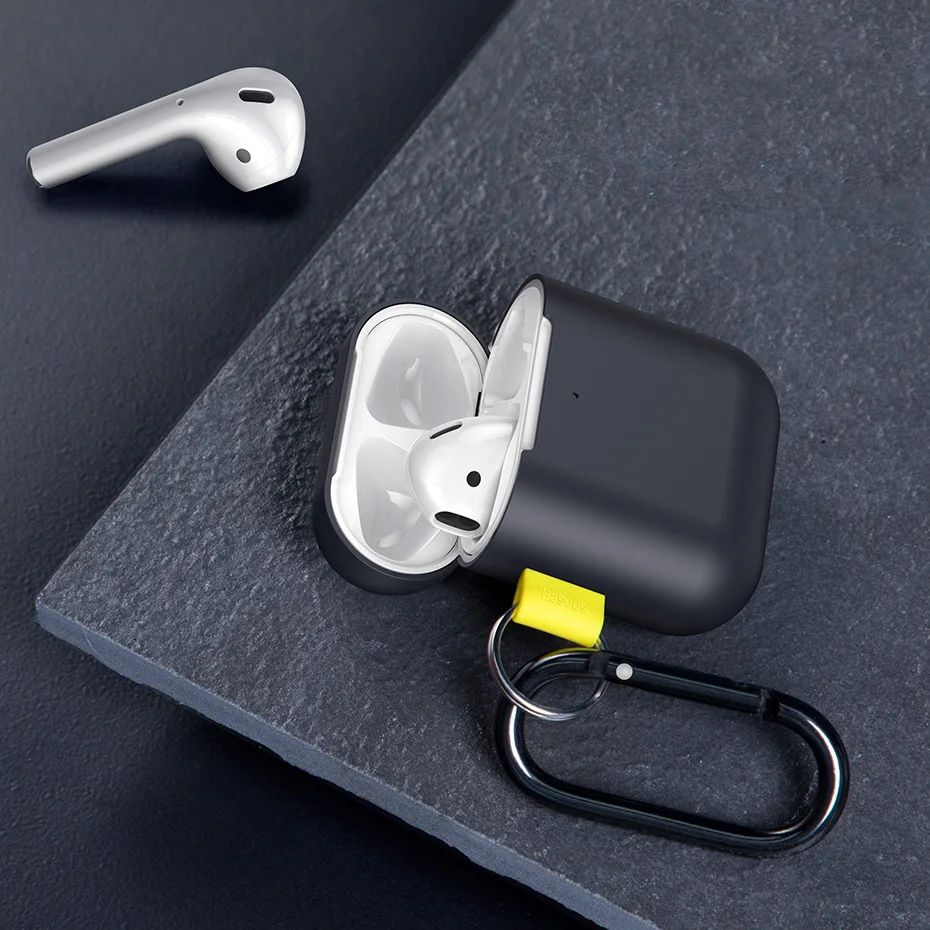 AirPods Case Image 13