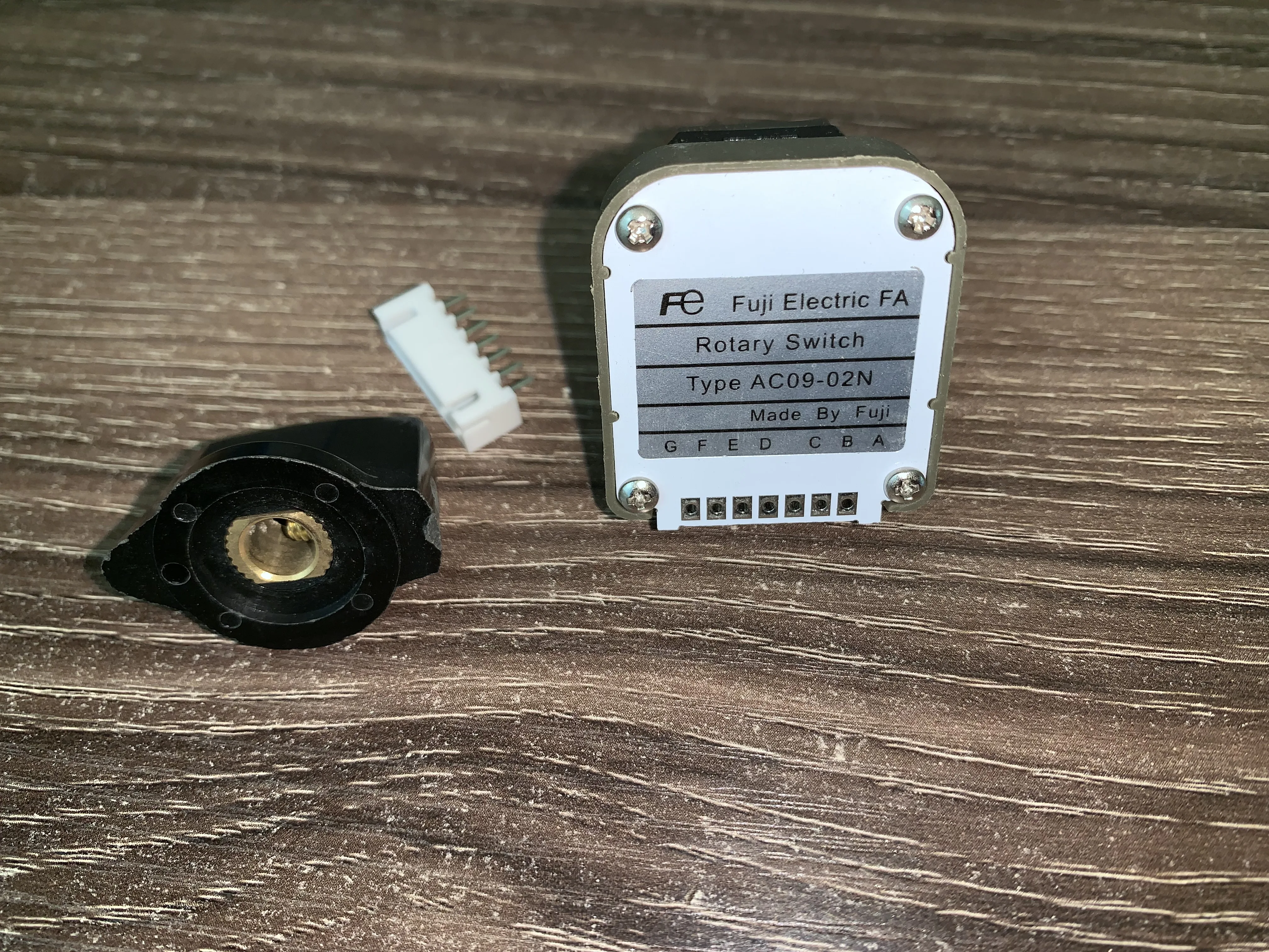 

02N AC09 Band, вращающийся переключатель, модель Япония, изготовленная Fuji
