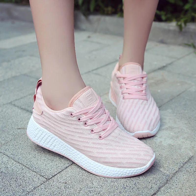 Женские кроссовки из дышащей кожи Fly Weave черные белые розовые для бега