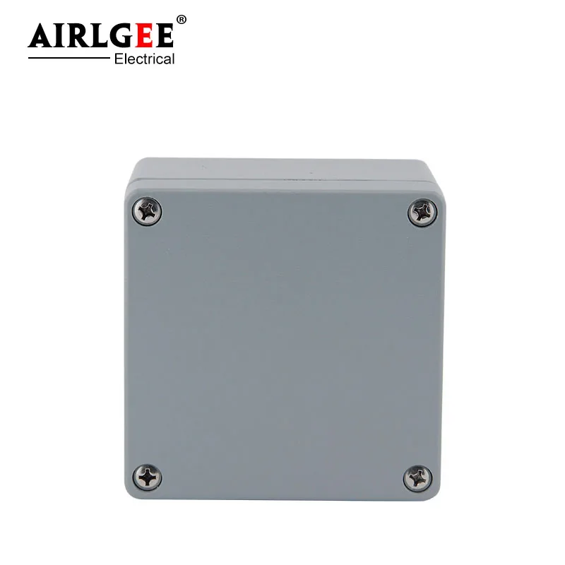 caixa de metal com parafuso 12012082mm 01