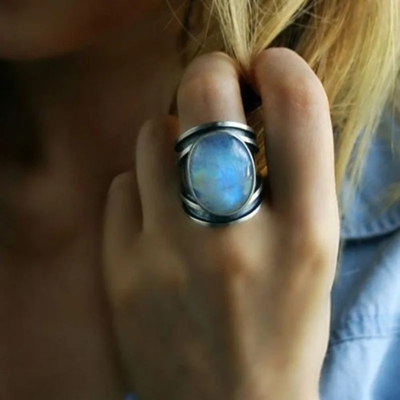 

New Tibetan Silver Fashion Jewelry Femme Ring Natural Moonstone Personalized Rings For Women Bijoux Wedding Jewelry Gift