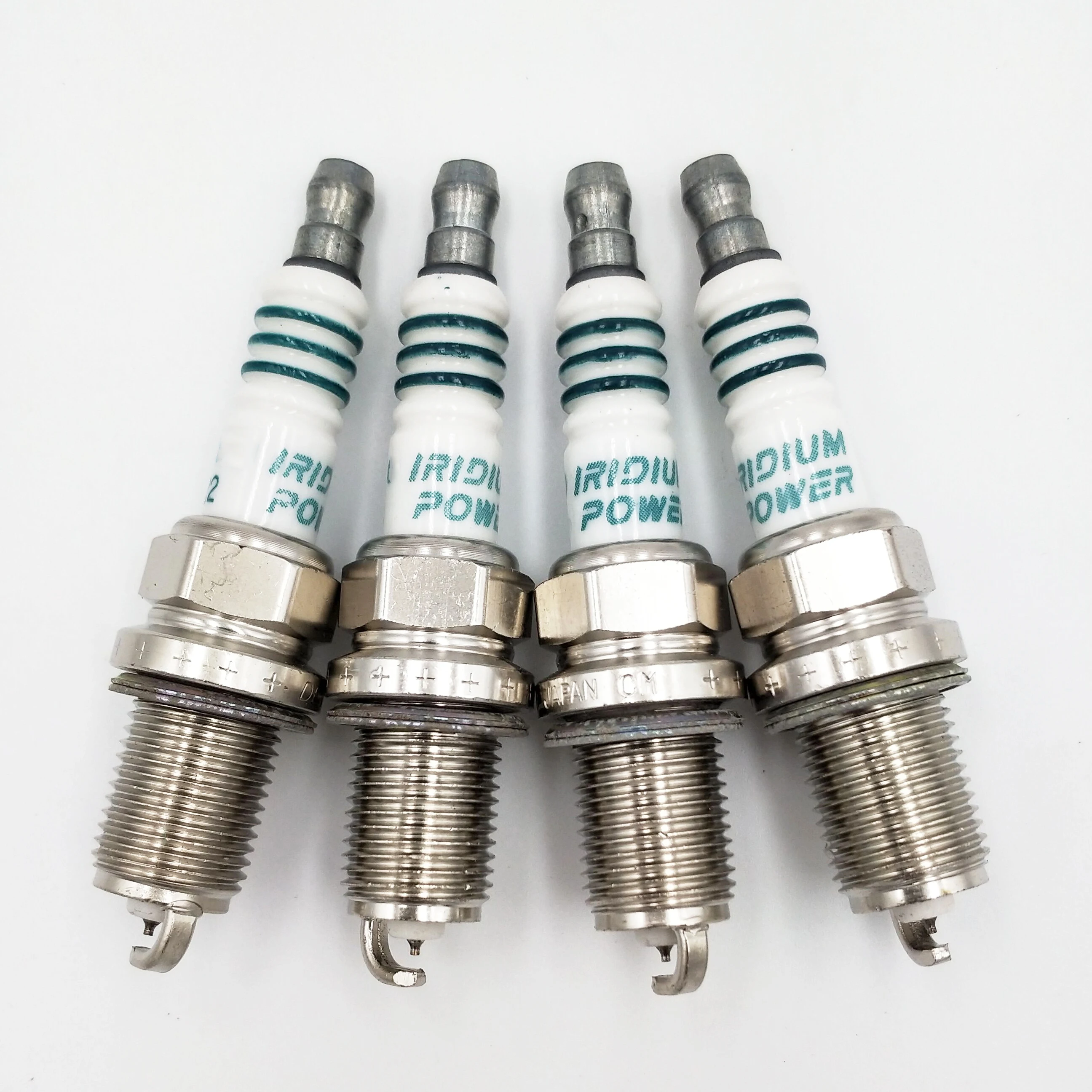 4 шт. IK22 5310 Иридиум IK22-5310 свечи зажигания для Ford Audi Honda Nissan Volvo Gold