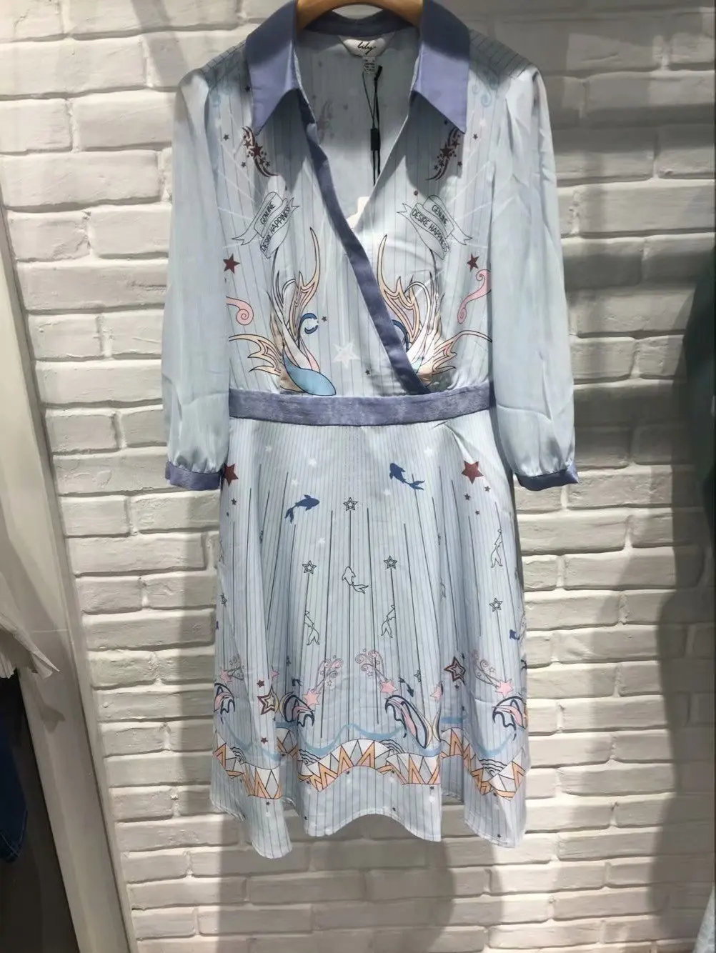 

2019 Amoi Women's 7 Points Sleeve Collared Elegant Printed Waist Hugging Slim Dress 119209c7940