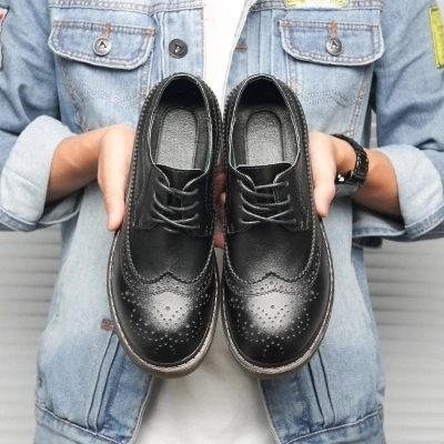 

Spring Autumn Pointed Toe Italian Leather Carved Oxfords Shoes Borgues Lace up Shoes Mens Genuine Leather Oxfords