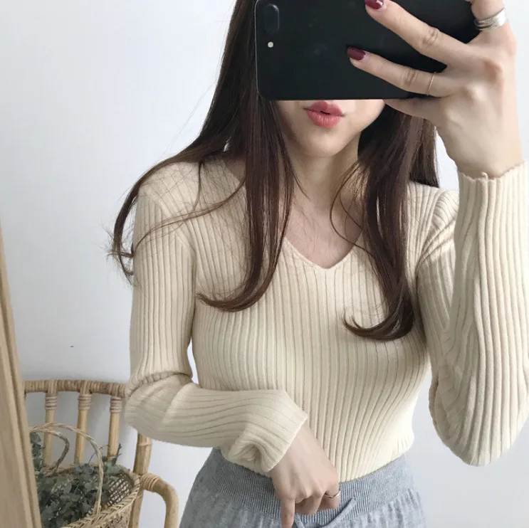 2020 new women's wear Korean Edition autumn and winter core spun sweater long sleeve bottoming shirt all kinds of knitwear women 2020 new women's wear Korean Edition autumn and winter core spun sweater long sleeve bottoming shirt all kinds of knitwear women