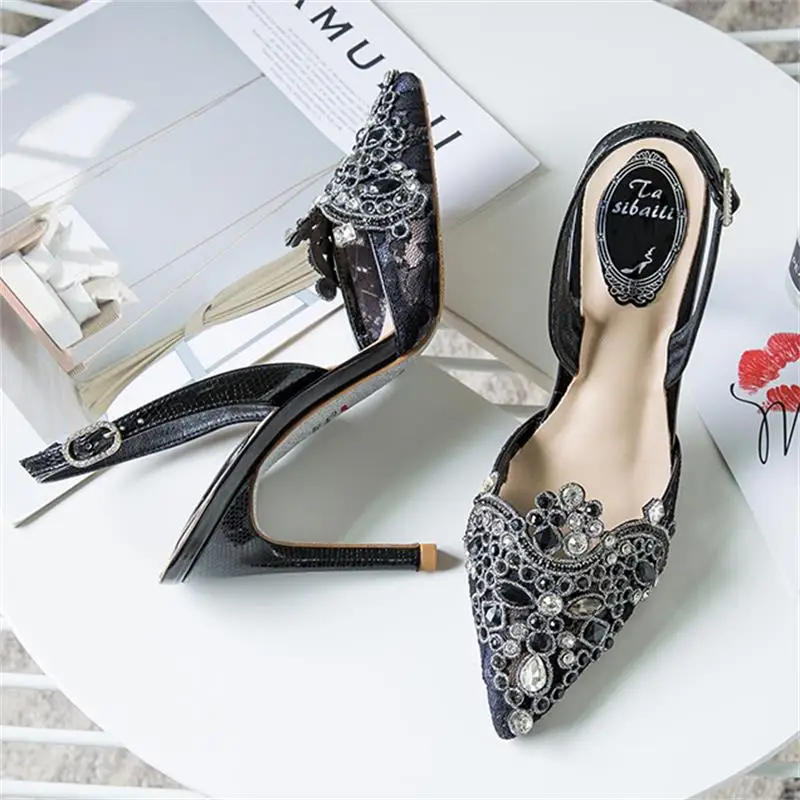 Zapatillas mujer Летняя женская обувь Острый носок слинбэки с украшением в виде кристаллов со стразами Дамская обувь на высоком каблуке; Tacones Mujer