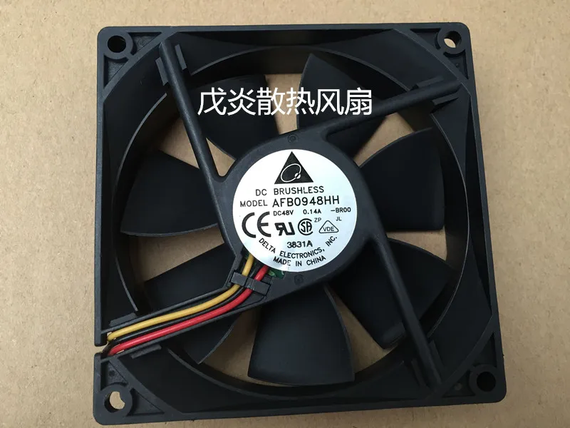 

3-проводной Вентилятор охлаждения сервера Delta Electronics AFB0948HH BR00 DC 48 В 0,14 а 90x90x25 мм