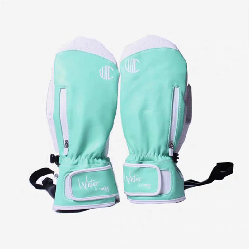 snow mittens