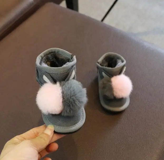 Gray Кожаные детские ботинки; зимняя обувь для девочек; бархатные Утепленные зимние ботинки; Детские теплые зимние ботинки с украшением из меха кролика рекса - Цвет: Gray