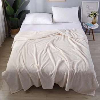 

Super Soft Solid Color Flannel Small Blanket Double Coral Fleece Blanket Towel Air Conditioning Siesta Travel Blanket Portable