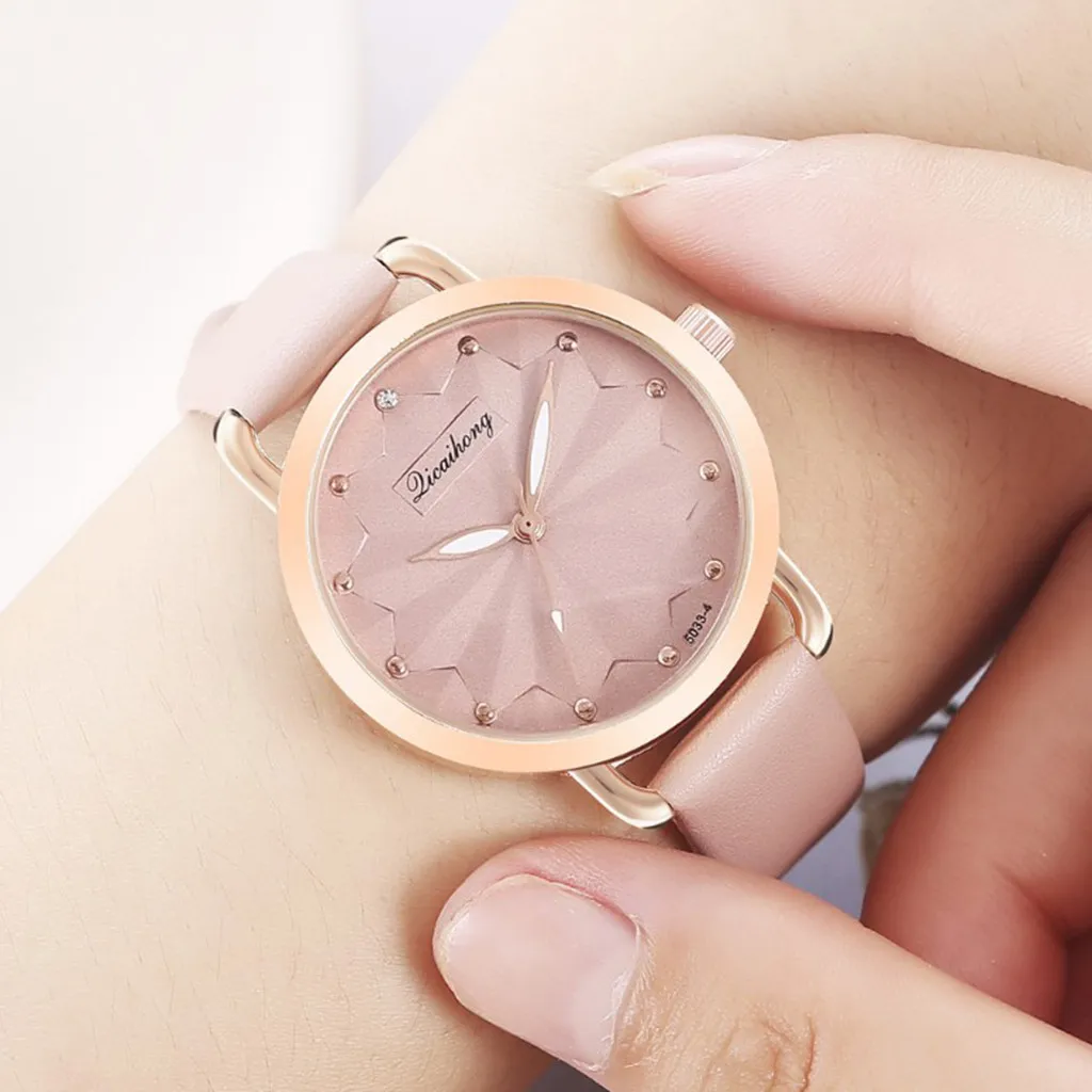 Ladies Designer Watches Luxury Watch Women Creative Leaf Fashion Belt