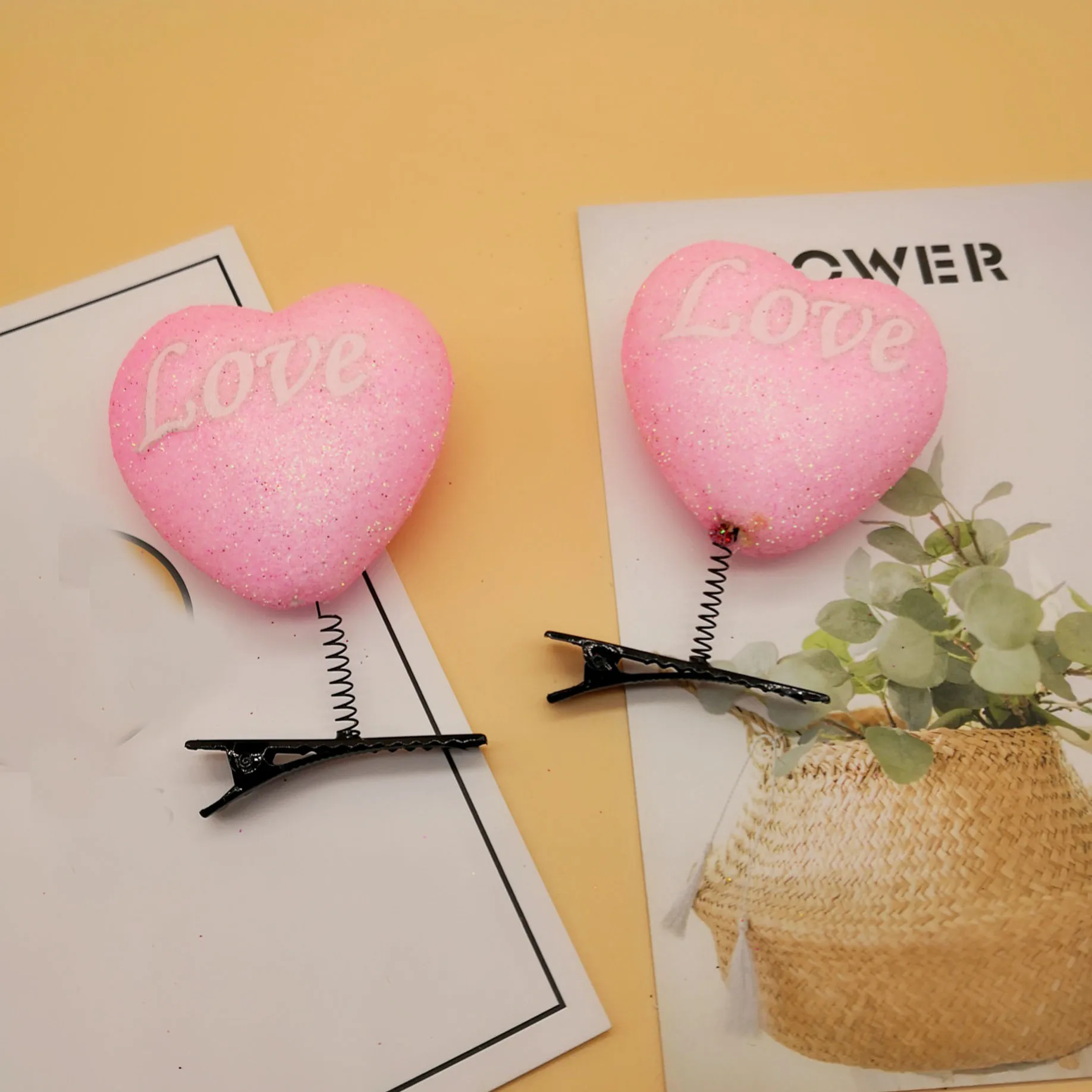 Модные заколки для волос ярких цветов с сердечками и надписью Love, заколки для волос, аксессуары для волос для девочек на День святого Валентина, вечерние украшения