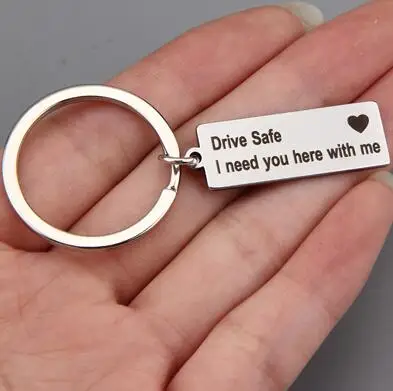 keychain only FLYANGEL гравировкой безопасность вождения Брелок с коробкой - Цвет: keychain only