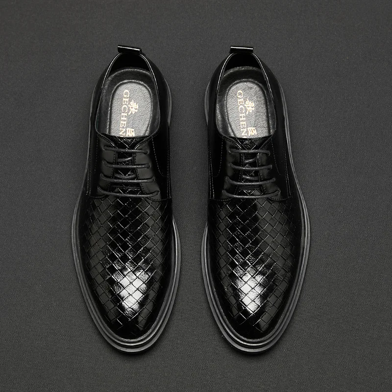 

2019 Men England Leather Shoes Korean-style Youth Pointed-Toe Casual Shoes Black And White with Pattern Trendy Shoes Business Ca