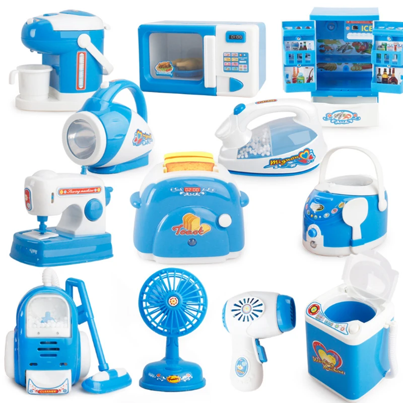 toy cleaning set with vacuum