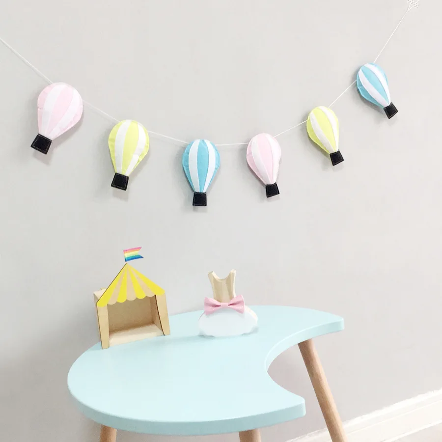 

Mini Hot-air Balloon String Home Decoration Nursery Bedroom Wall Hanging Decorative Nordic Style Kids Room Decor Wall Hanging