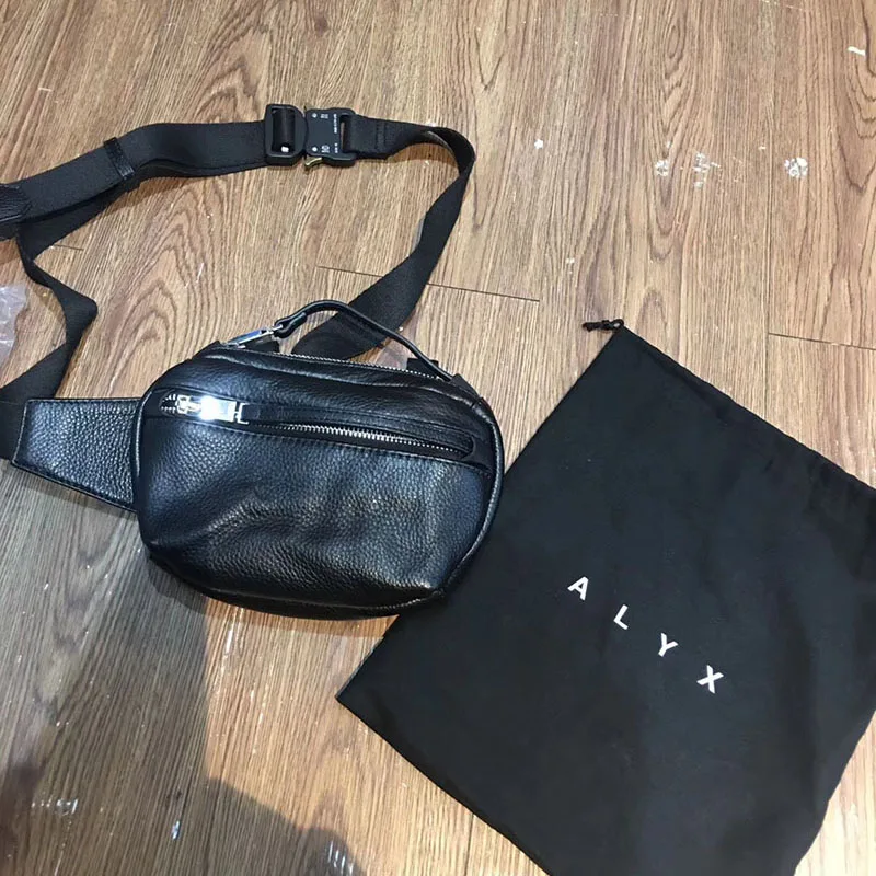 

Best Quality ALYX Bags Men Women 1:1 Streetwear Fashion Sports Chest Bag Black Red Metal button ALYX Bags