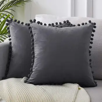 

1 Piece Luxury Pom-poms Cushion Cover Soft Velvet Pillow Cover Solid Color Home Sofa Car Decor Pillowcase 45*45cm