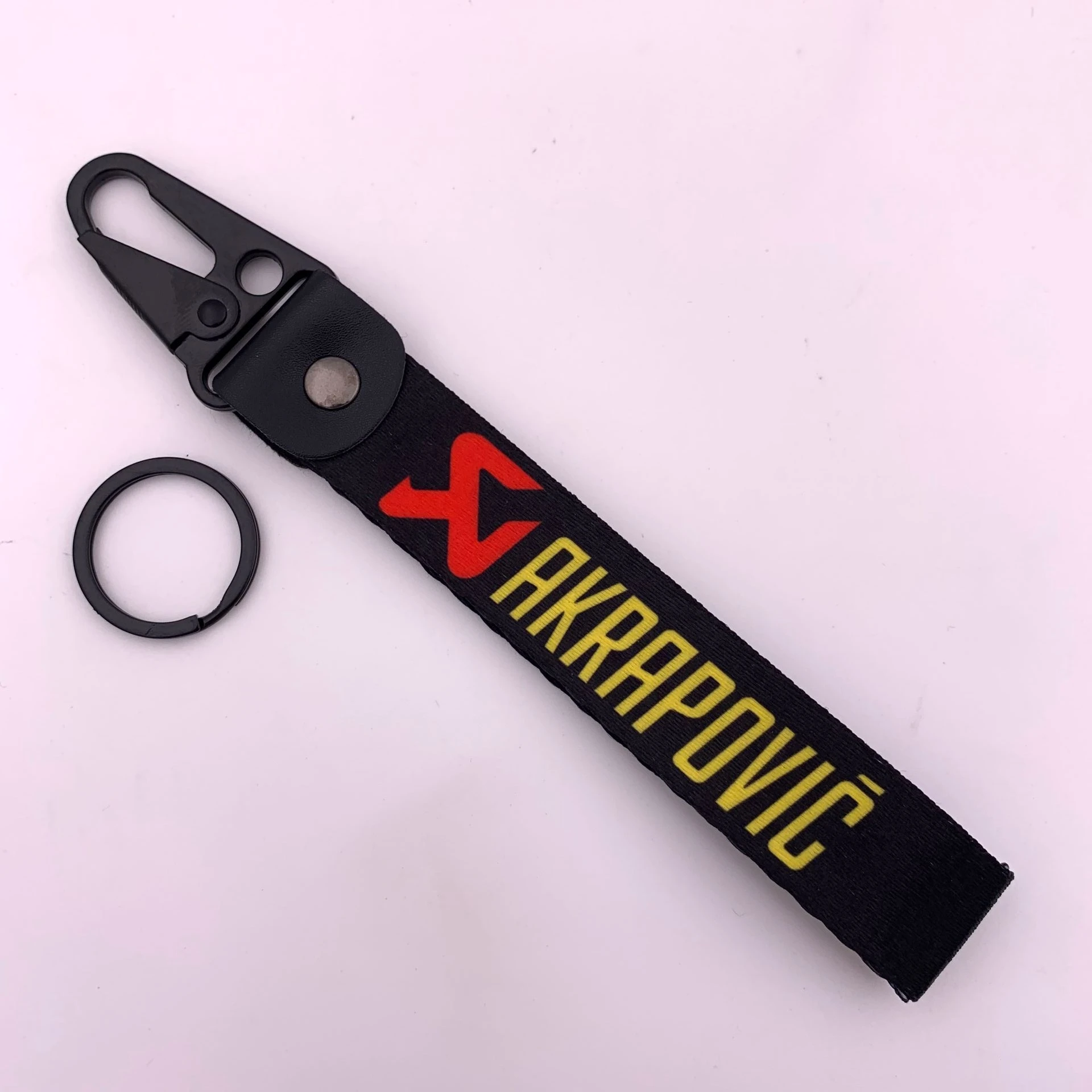 Motorcycle Exhaust Akrapovic Keychain Logo Akrapovic Silencer Muffler Tip Pipe Key Chain Ring