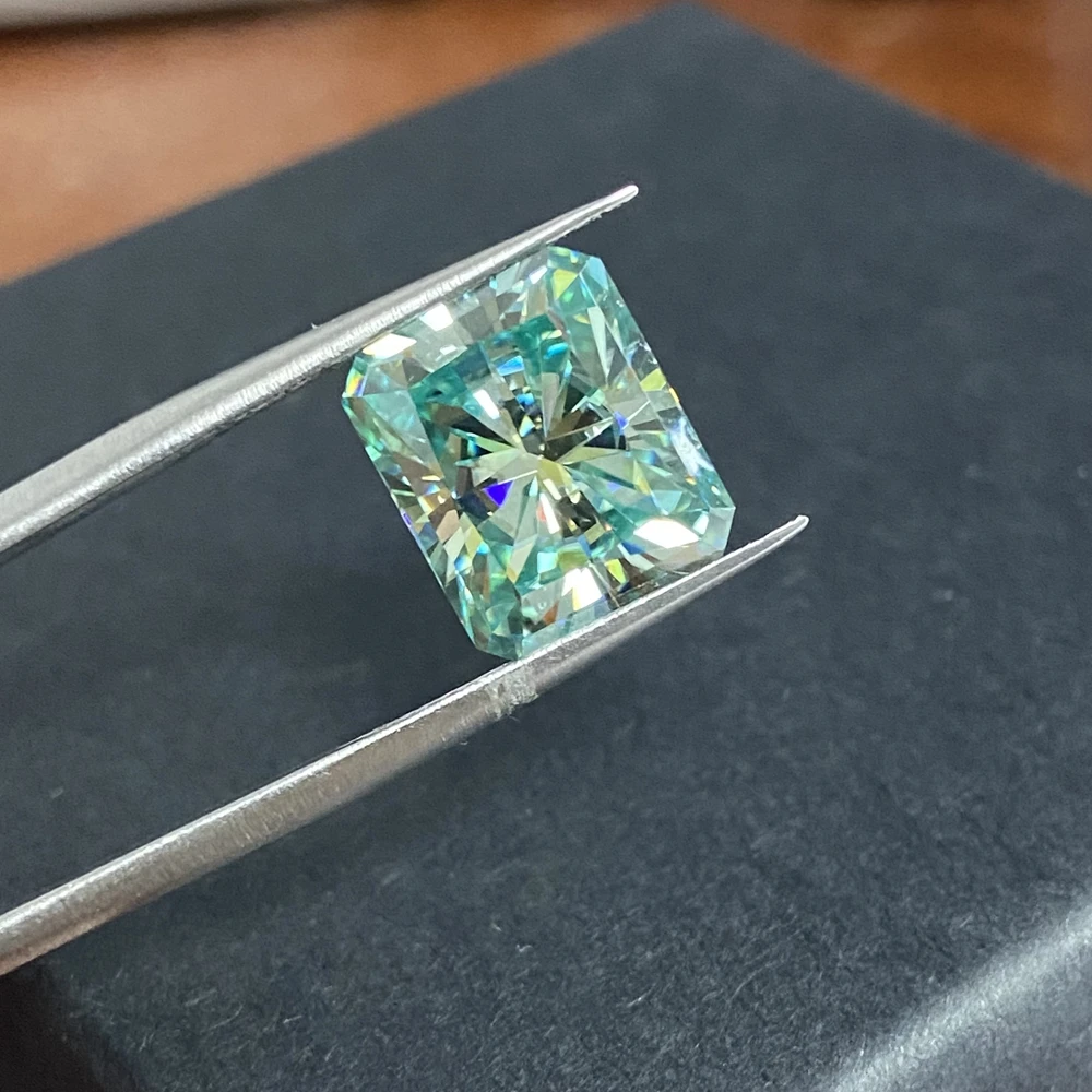 

Meisidian 8x10mm 4 Karat Loose Radiant Cut Moissanite Stone Light Blue Aquamarine Diamond Price Per Carat