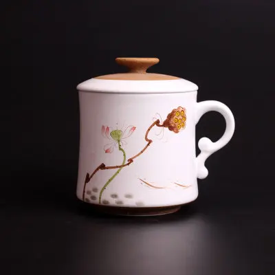 Jingdezhen Ceramic Tea Mug with Lid Filter Cup Hand-painted Birthday Peach Creative Stoneware Gift Office Tea Cup Drinkware - Цвет: H