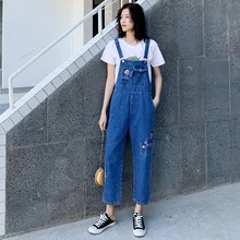 Харадзюку мультфильм джинсы женские милые Чи-Би Маруко Вышитые Джинсы Свободные Высокая талия деним нагрудник брюки большой карман джинсовый комбинезон