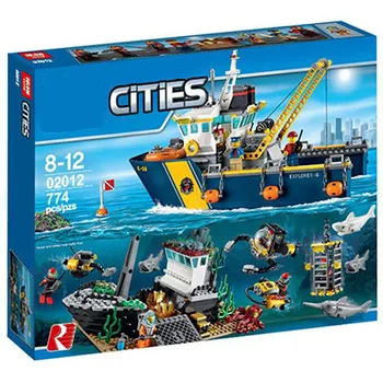 

In Stock Diving Spar Shark Mining Delta Command Ship Boat Building Blocks Sets Bricks Model Kid Toy Compatible Lepining 02012