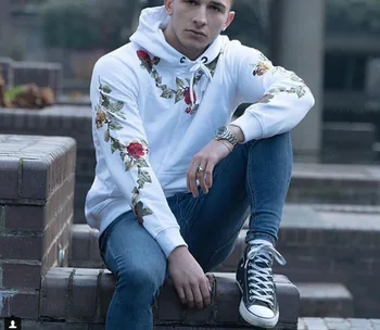

Sweatshirt hoodie 2019 new flower embroidery for men