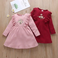 Vestido bordado manga longa das crianças outono/inverno voar manga vestido wearable