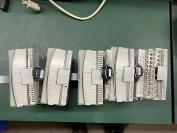

1762-IQ8 Programmable controller module