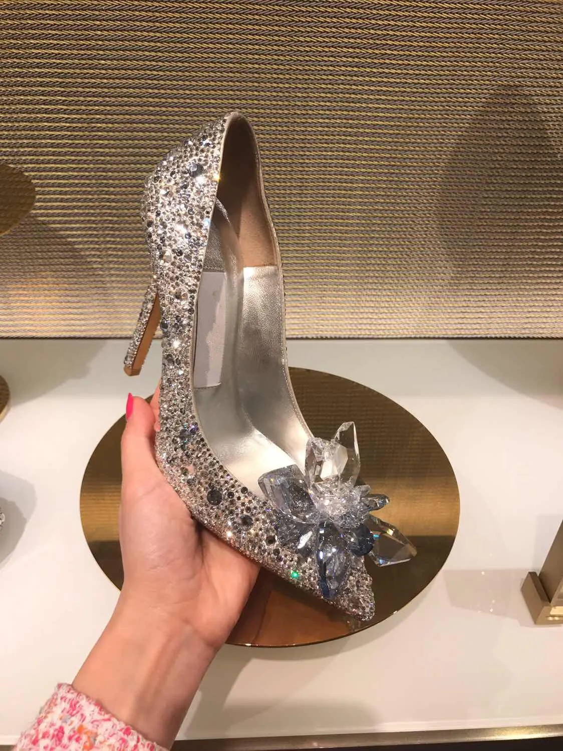 F3254100934E11FB9F5514FEE97EDD