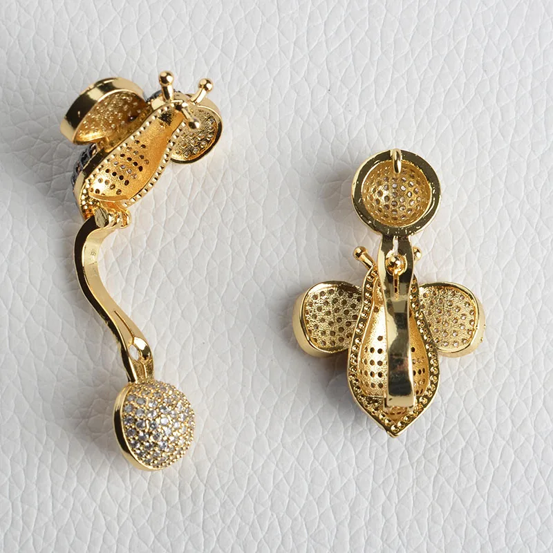 TB2P9YWqMxlpuFjy0FoXXa.lXXa_!!2944465422