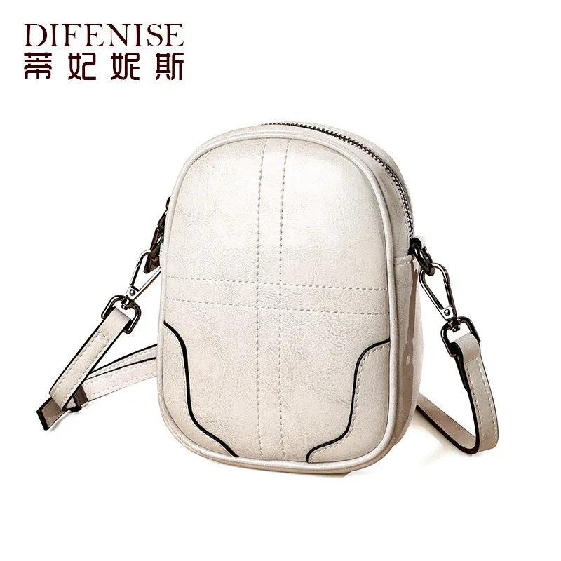 

Leather mobile phone bag female shoulder messenger small bag retro 2020 new wave vertical section wild