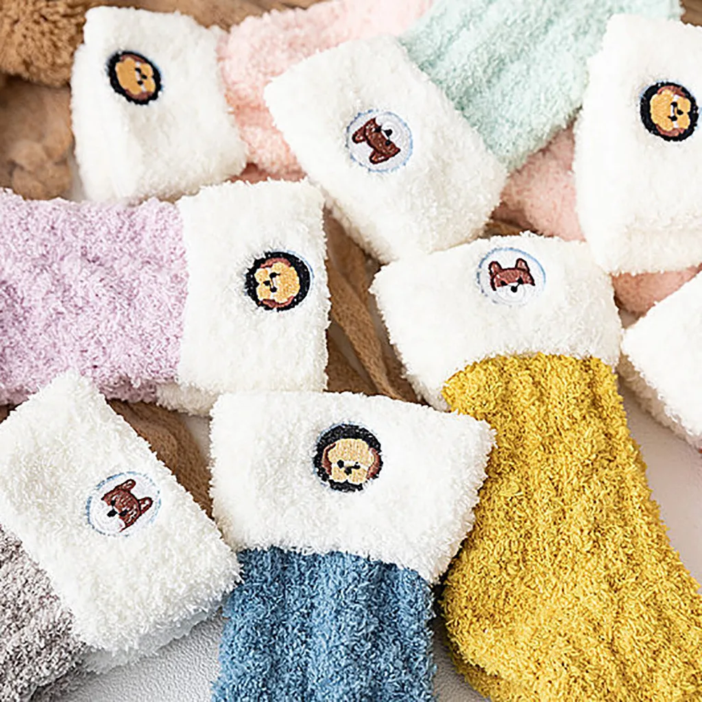 Модные женские носки с отворотами; зимние теплые мягкие носки-тапочки с вышивкой медведя для сна; calcetines mujer# yl