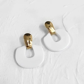 

Peri'sBox 4 Designs Transparent Acrylic Earrings White Basket Earrings for Women Flower Minimalist Geometric Earrings Drops 2020