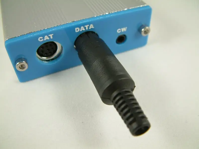 Универсальный 6-pin DATA штекер поддерживает YAESU FT-817 FT-857D FT-897D