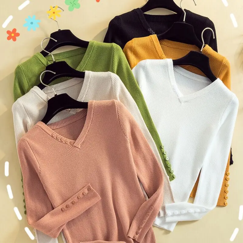 

Autumn Winter Women Knitting Full Sleeve V-neck Sweaters Pullovers Girls Knitted Soft Tops Knitwear With Decorated Buttons