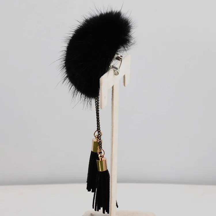 NEW cute real Mink hair fur ball Brooch Pins For Women with Tassel Korean Fur ball Piercing Lapel Brooches Collar Jewelry Gift