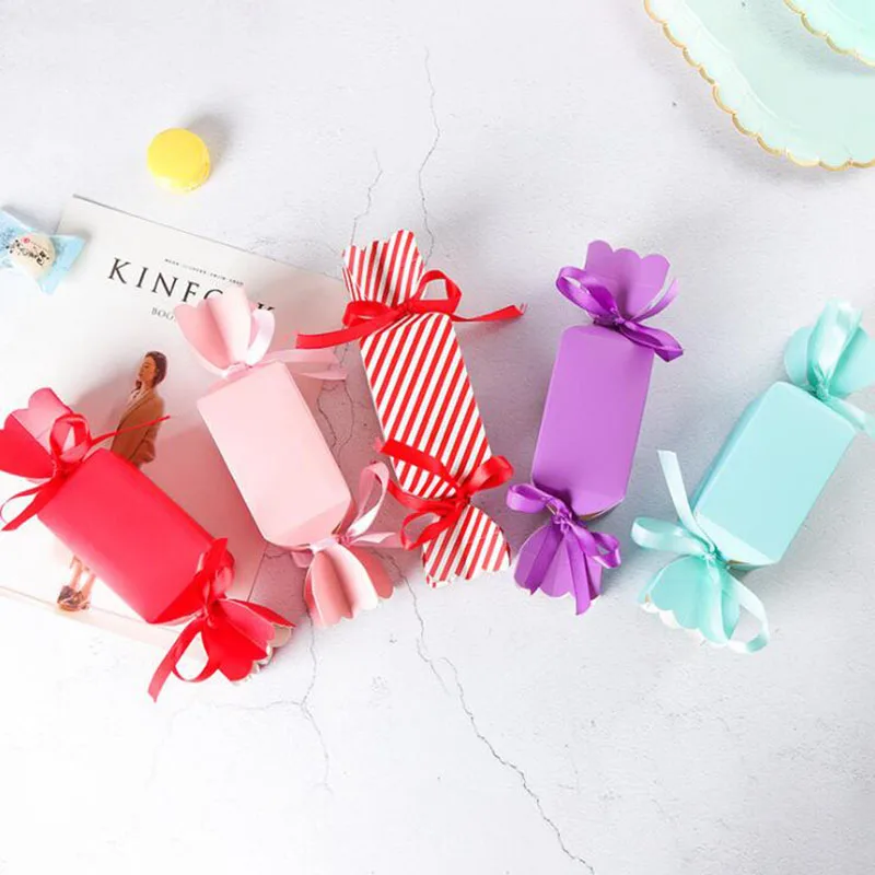 

Best Selling Candy Box Multicolor Chocolate Box Packaging Gold Pillow Box with thank you tag