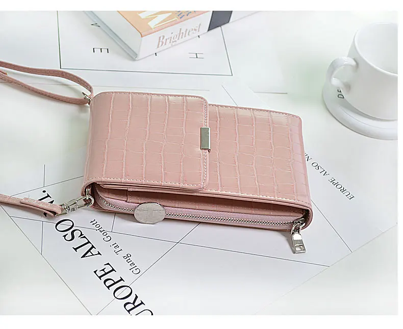 10653002779_1190670141