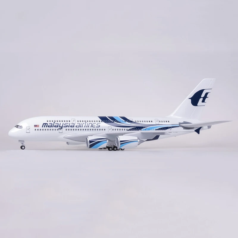 45,5 см 1/160 масштаб самолет Airbus A380 малайзийская авиакомпания Модель W светильник и колесо литой пластик Смола самолет для сбора