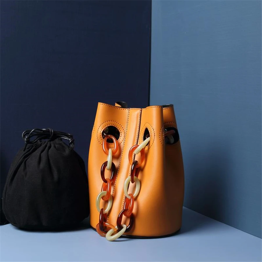 Акриловая сумка, новинка, кожаная сумка, женская, сетчатая, красная, для пожилых, французская, миноритарная, акриловая, на цепочке, ручная, женская сумка-мешок