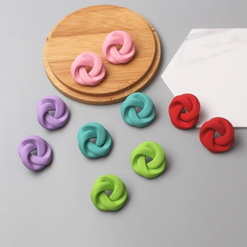 7Colors Metal Twisted Stud Earrings For Women Simple Macaro Candy Statement Knot Geometric Earing Party Jewelry Pendientes Gift